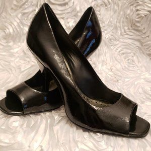 BCBG Girls Ariel Black Patent Leather Open toe stiletto Heels Women's Size 7 B